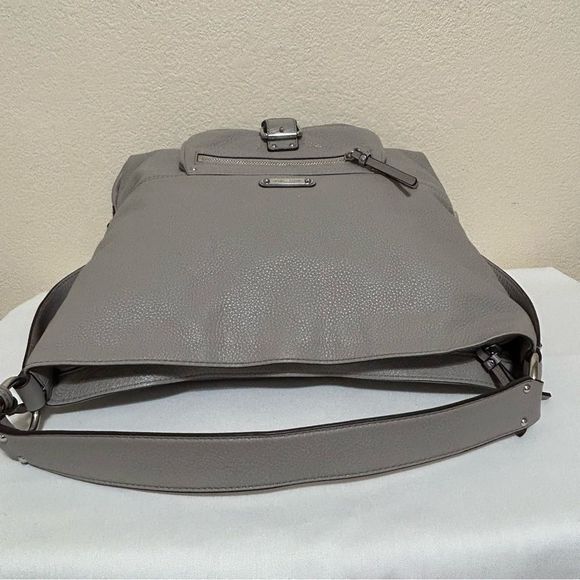 Michael Kors hobo bag - Picture 2 of 12